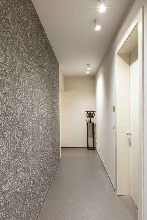 Salina Luxury Suites Parma Exterior photo